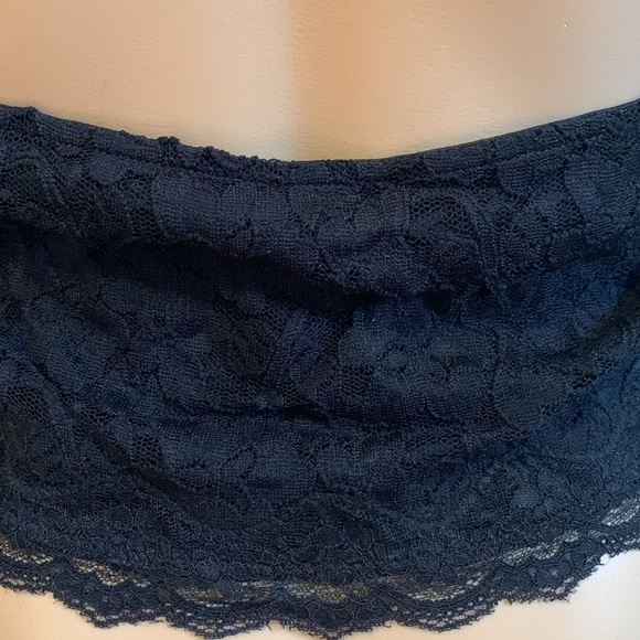 NWOT Lace Top - Picture 5 of 7